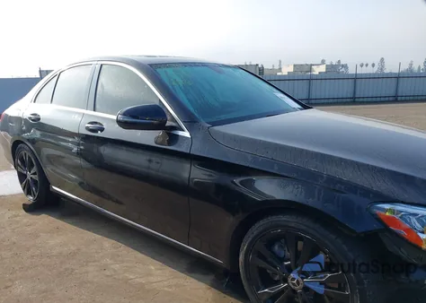 2019 Mercedes-Benz C 300 from USA, damaged, VIN 55SWF8DBXKU310825